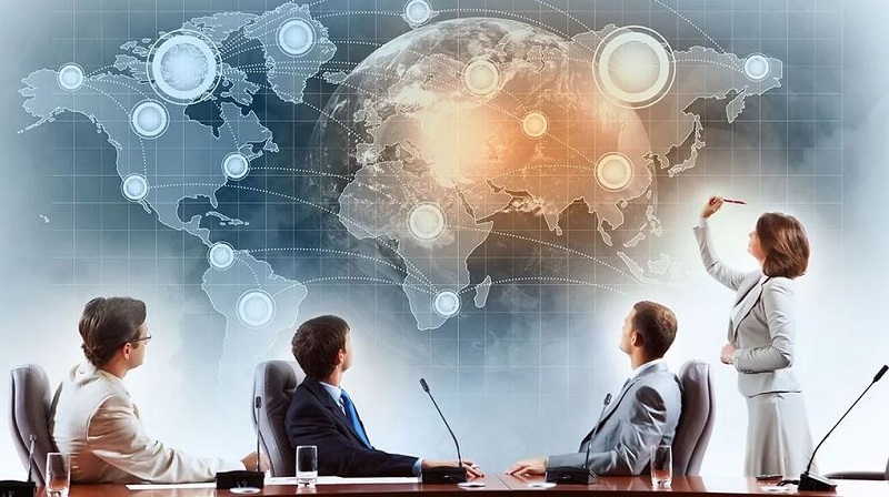 Khi đội ngũ nói 3 thứ tiếng nhưng phần mềm chỉ hiểu một: Doanh nghiệp đang mất gì?